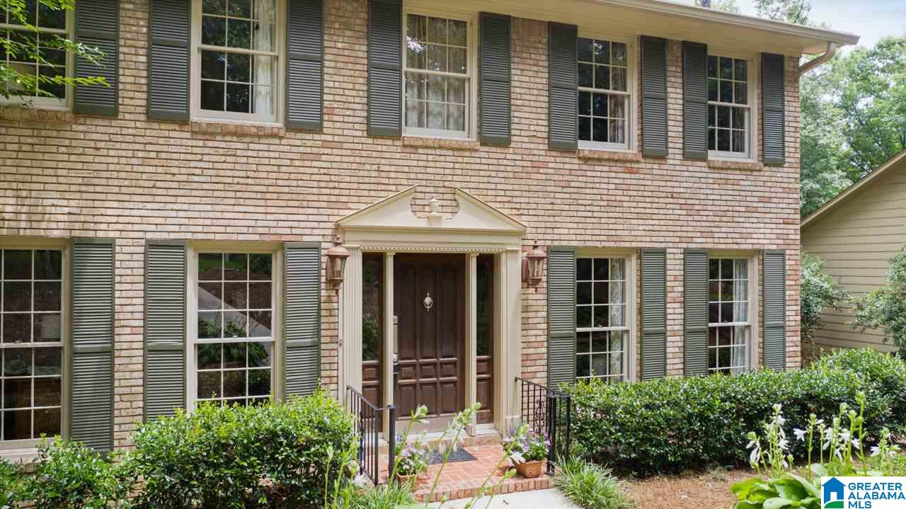 740 Dividing Ridge Drive Birmingham, AL 35244 - Photo 8 of 32