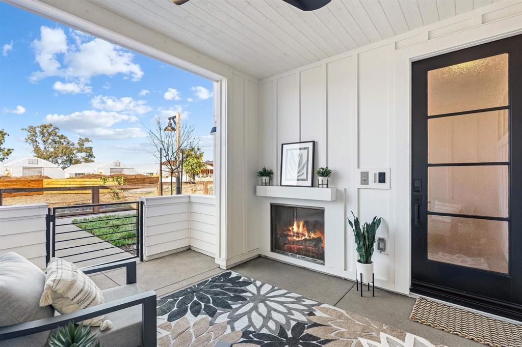 1044 Palmaria Court Encinitas, CA 92024 - Photo 12 of 71