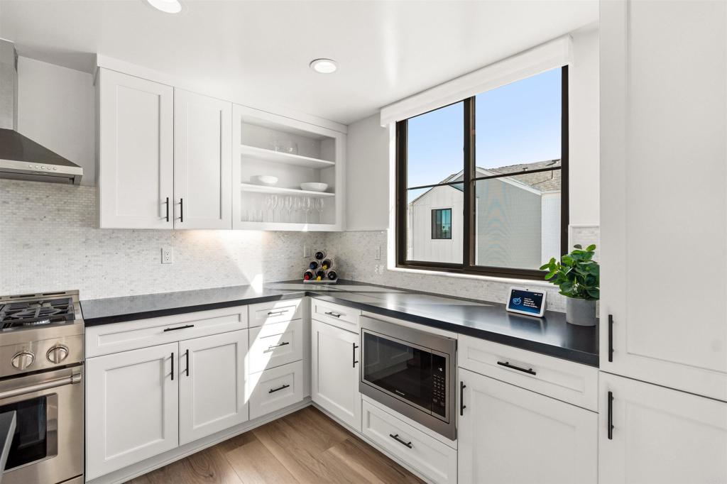 1044 Palmaria Court Encinitas, CA 92024 - Photo 21 of 71