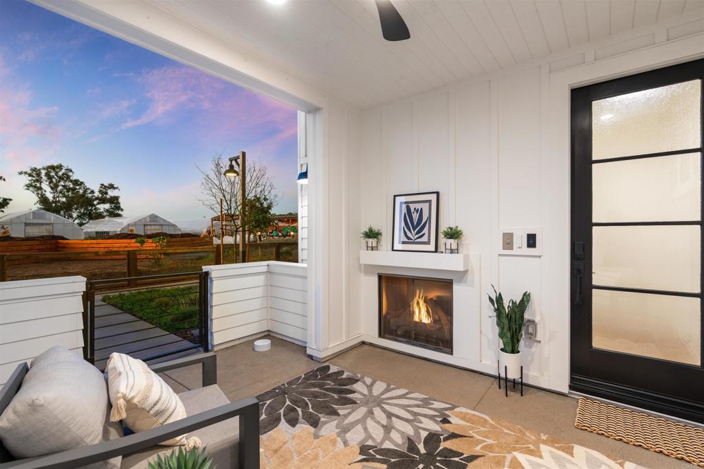 1044 Palmaria Court Encinitas, CA 92024 - Photo 4 of 71