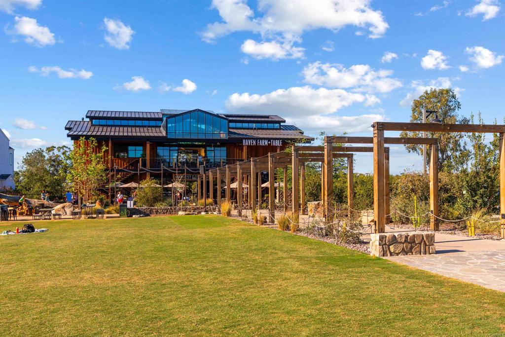 1044 Palmaria Court Encinitas, CA 92024 - Photo 53 of 71