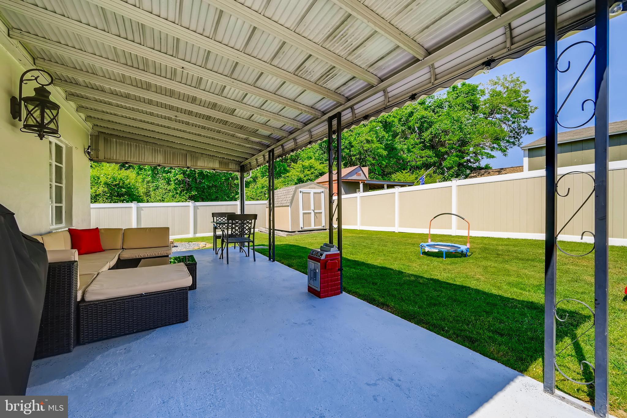 820 Martin Road Baltimore, MD 21221 - Photo 5 of 50 Covered Patio perfect for relaxing / entertaining