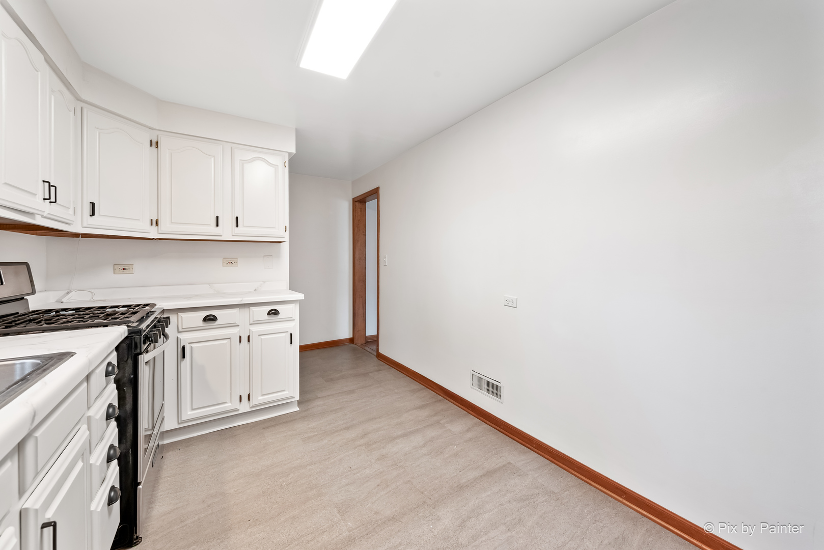 1233 Fox River Drive Algonquin, IL 60102 - Photo 17 of 61