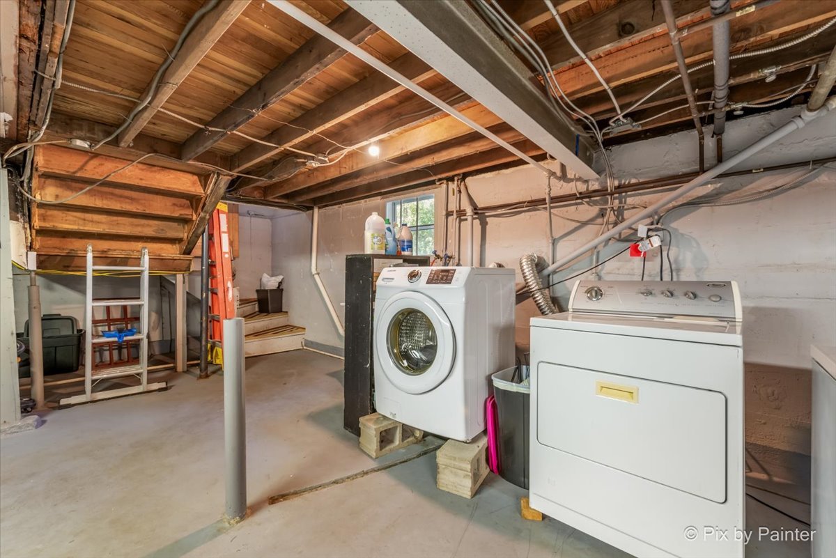 1233 Fox River Drive Algonquin, IL 60102 - Photo 38 of 61