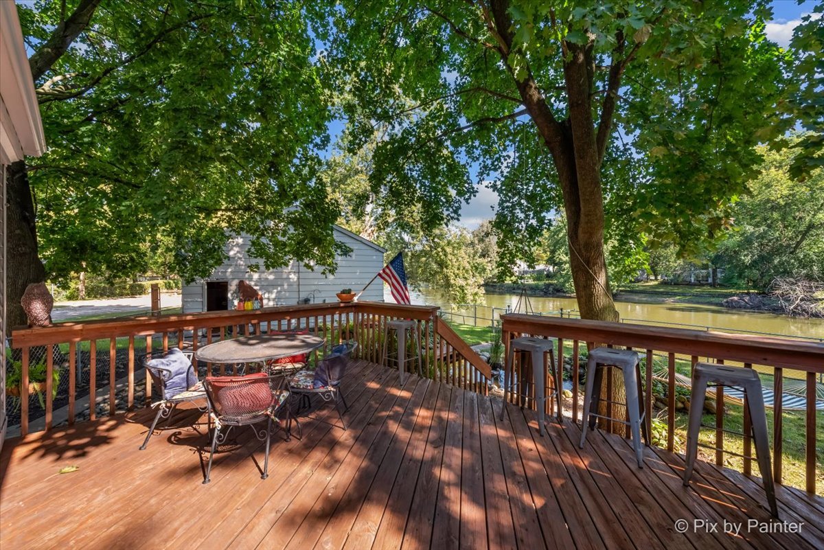 1233 Fox River Drive Algonquin, IL 60102 - Photo 40 of 61