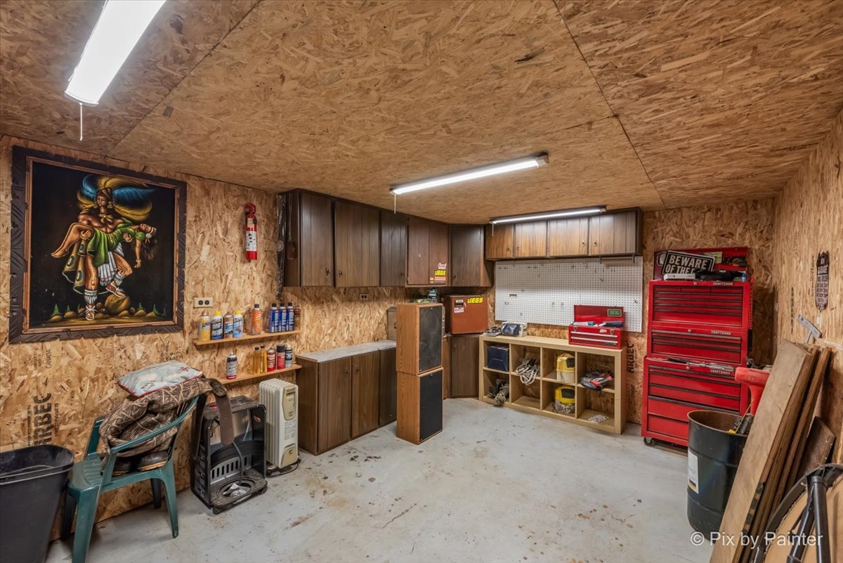 1233 Fox River Drive Algonquin, IL 60102 - Photo 51 of 61