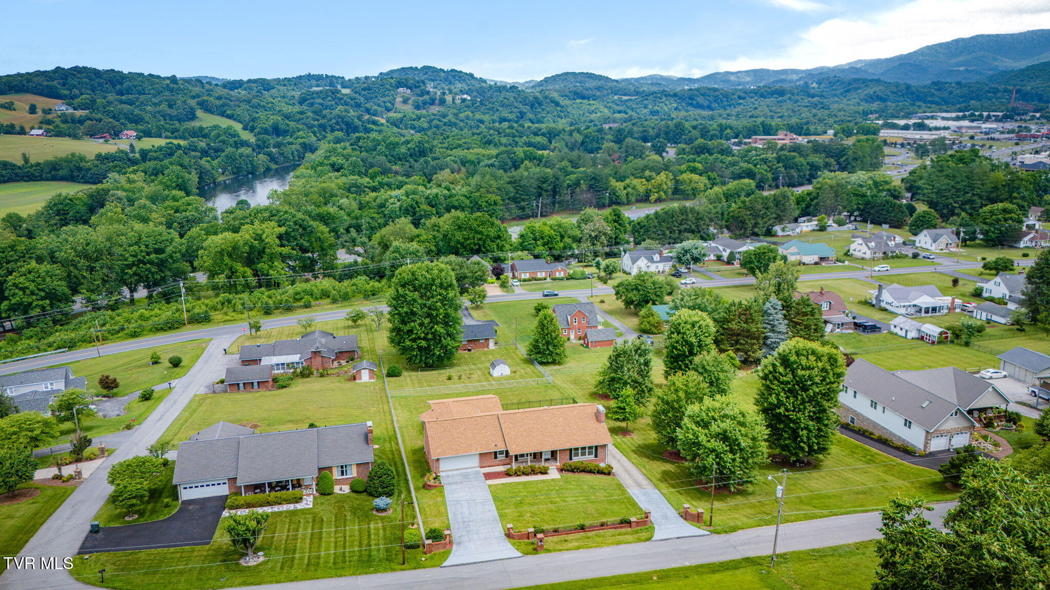 1763 Sylvan Hill Road Elizabethton, TN 37643 - Photo 52 of 55 102