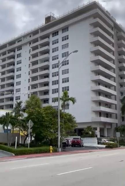 9225 Collins Avenue, Unit 1407 Surfside, FL 33154 - Photo 2 of 7 a building view
