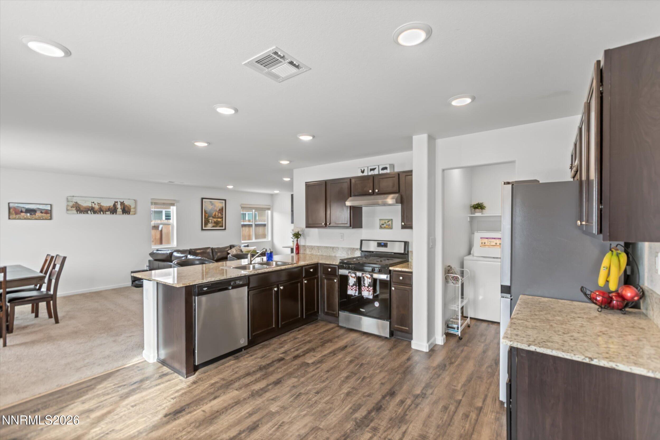 509 Paradise Valley Road Reno, NV 89506 - Photo 1 of 38 30-0Y7A1361