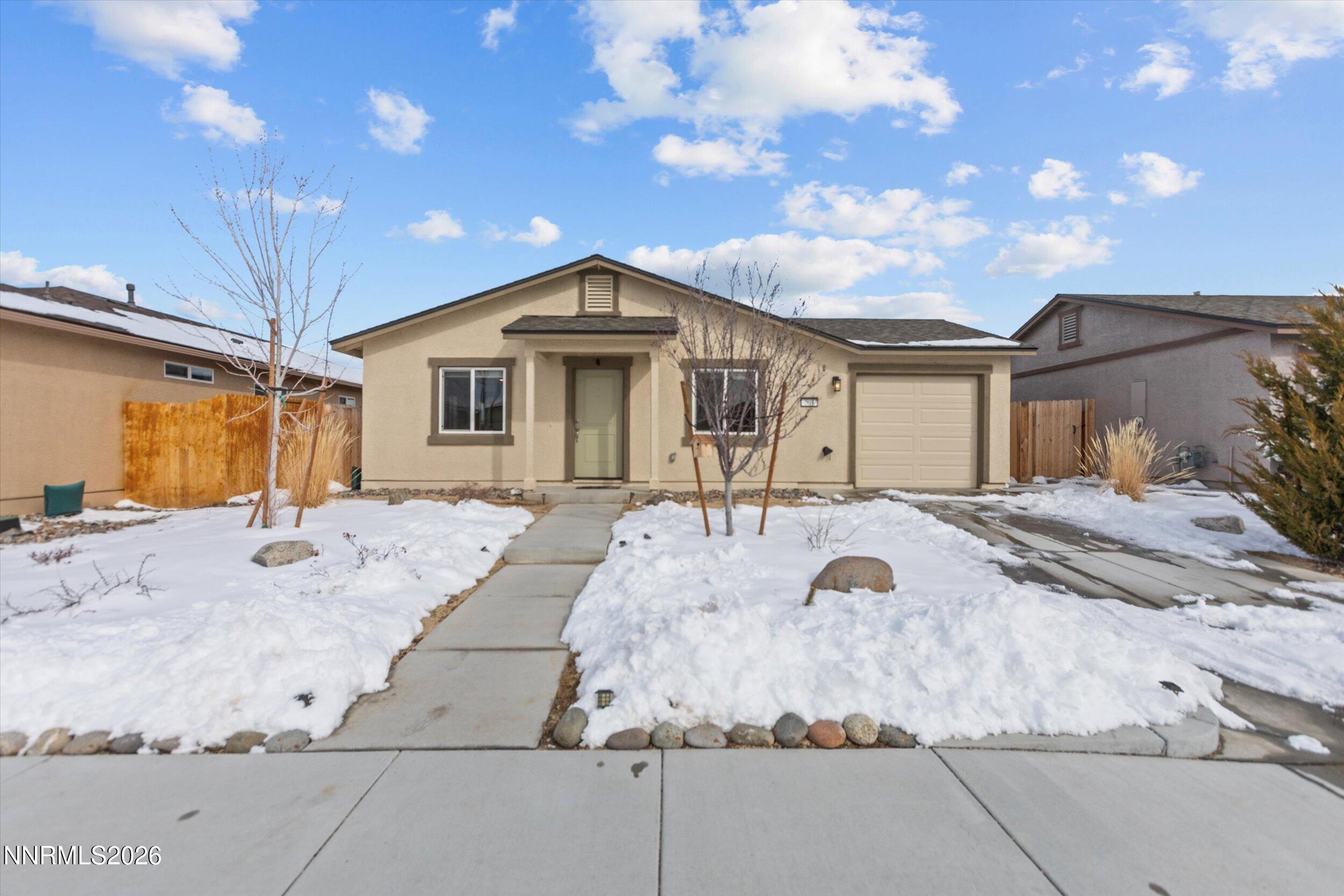 509 Paradise Valley Road Reno, NV 89506 - Photo 2 of 38 37-0Y7A1383