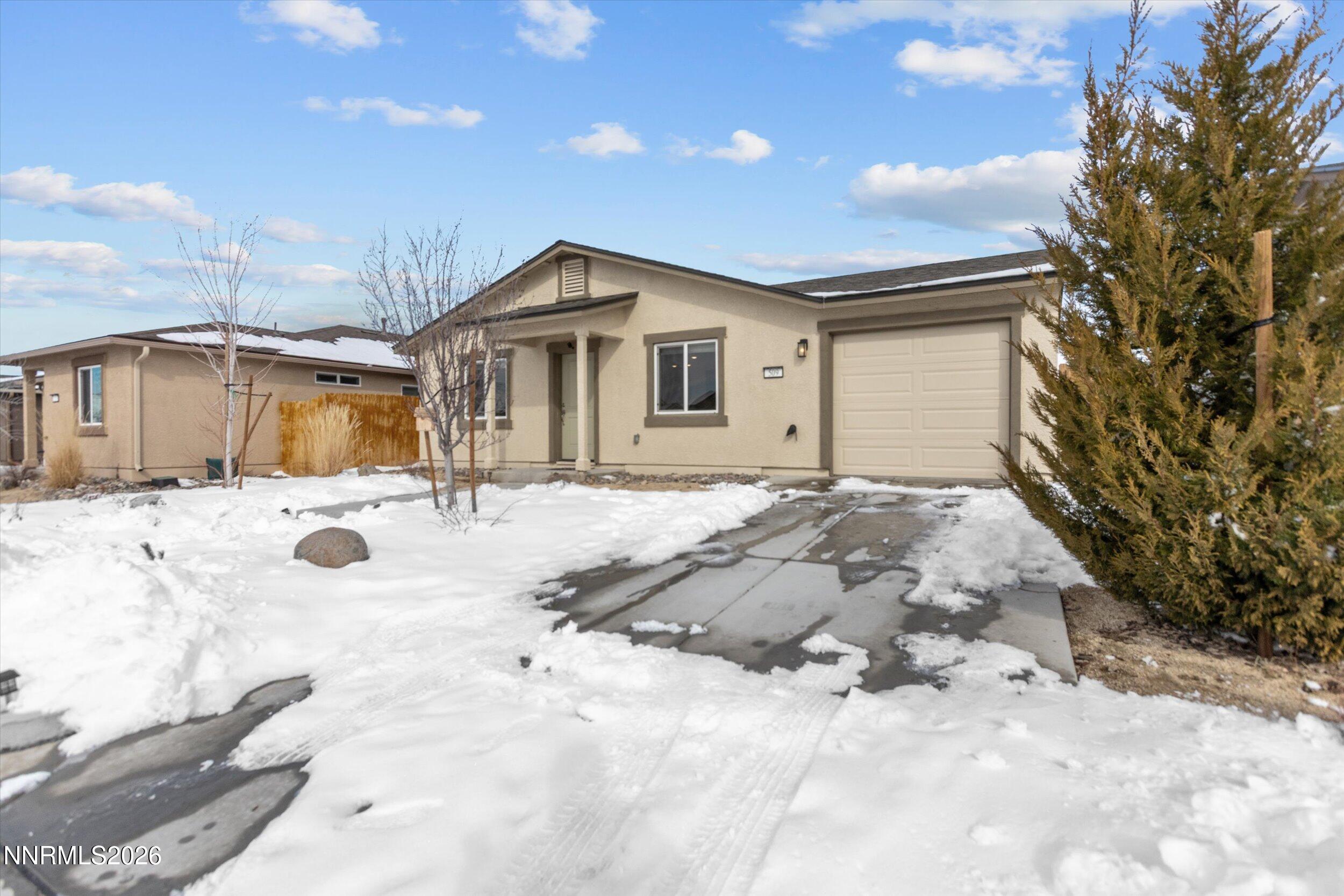 509 Paradise Valley Road Reno, NV 89506 - Photo 3 of 38 36-0Y7A1382