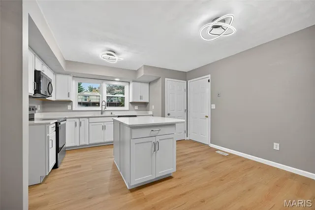 $475,000 | 1408 Fischer Lane, St. Charles, MO 63303