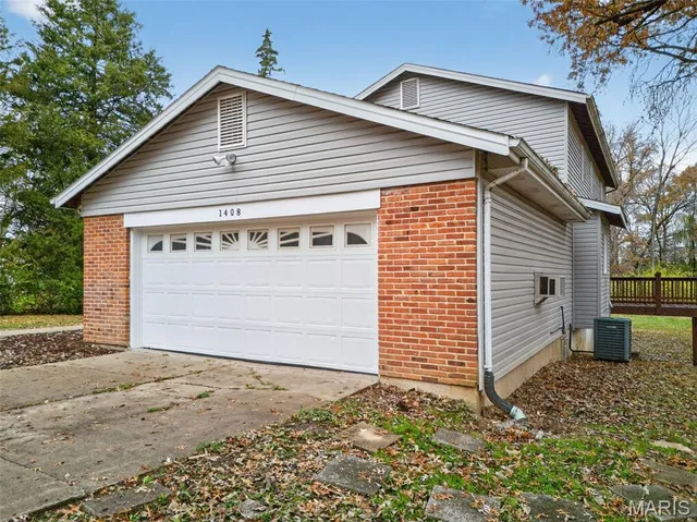 $475,000 | 1408 Fischer Lane, St. Charles, MO 63303