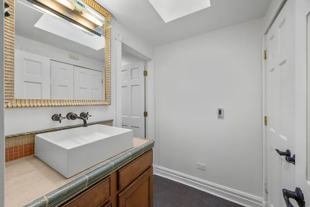 $1,999,000 | 1252 North State Parkway, Chicago, IL 60610