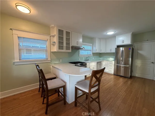 $3,200 | 770 Junipero Avenue, Long Beach, CA 90804