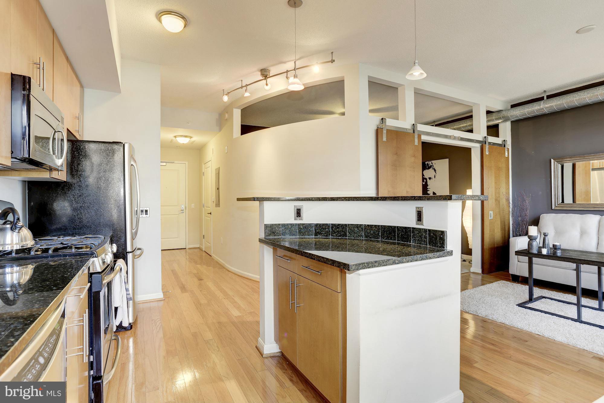 1390 Kenyon Street Northwest, Unit 504 Washington, DC 20010 - Photo 9 of 30 Kitchen