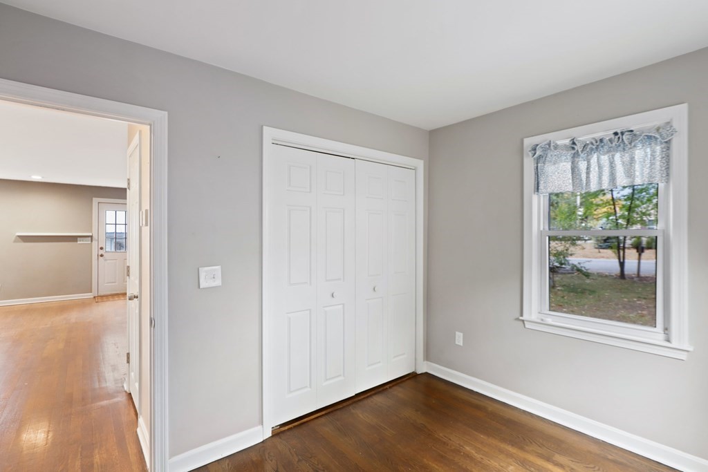 17 Elm Road Westford, MA 01886 - Photo 14 of 24 Gallery Image 14