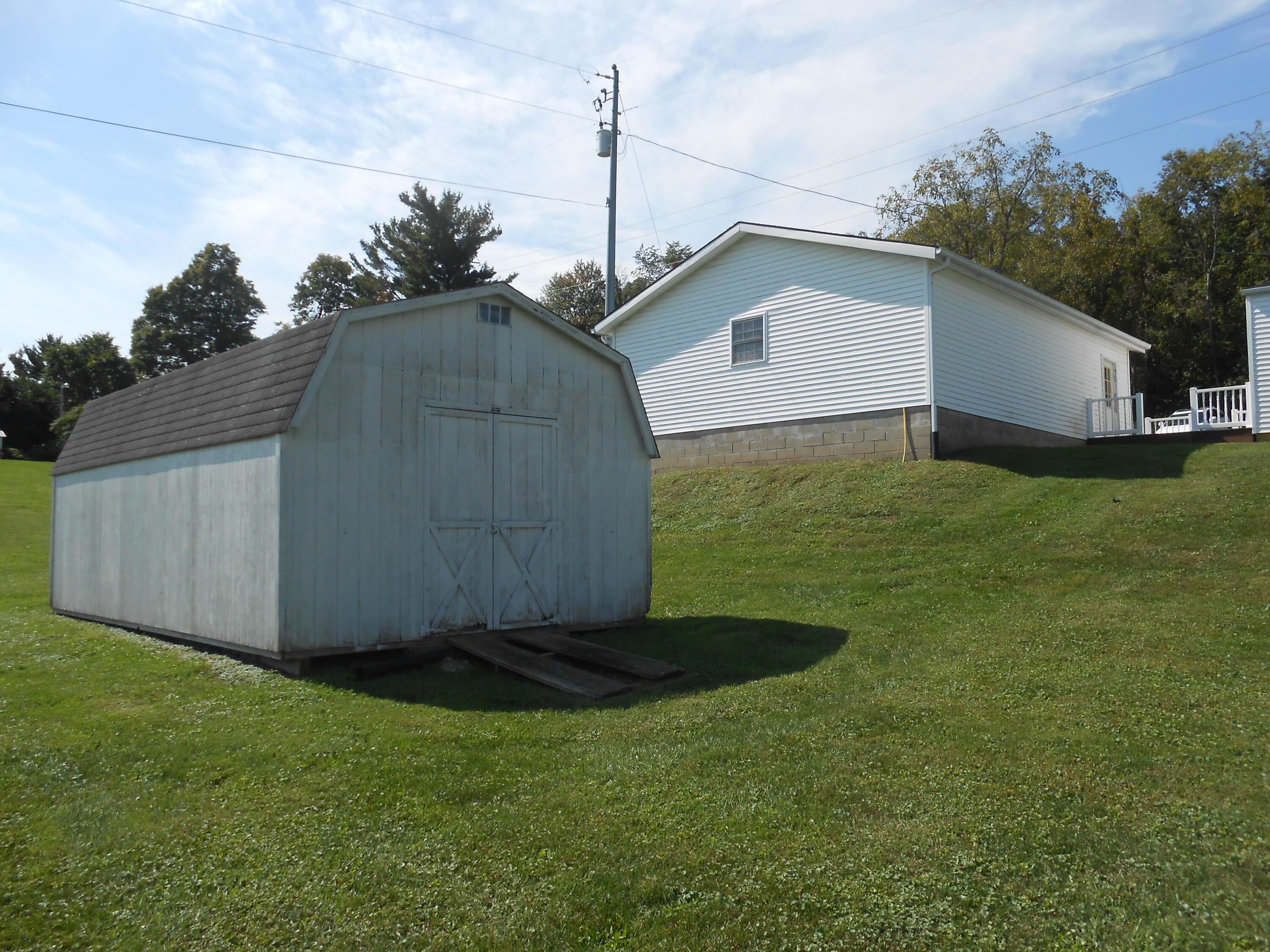 7077 Fairmount Road Newark, OH 43056 - Photo 22 of 25 DSCN9558