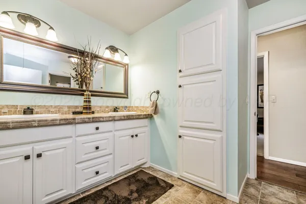 $475,000 | 509 South Shore Drive, Amarillo, TX 79118