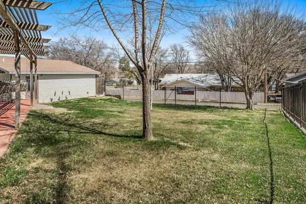 $475,000 | 509 South Shore Drive, Amarillo, TX 79118