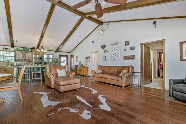 $475,000 | 509 South Shore Drive, Amarillo, TX 79118