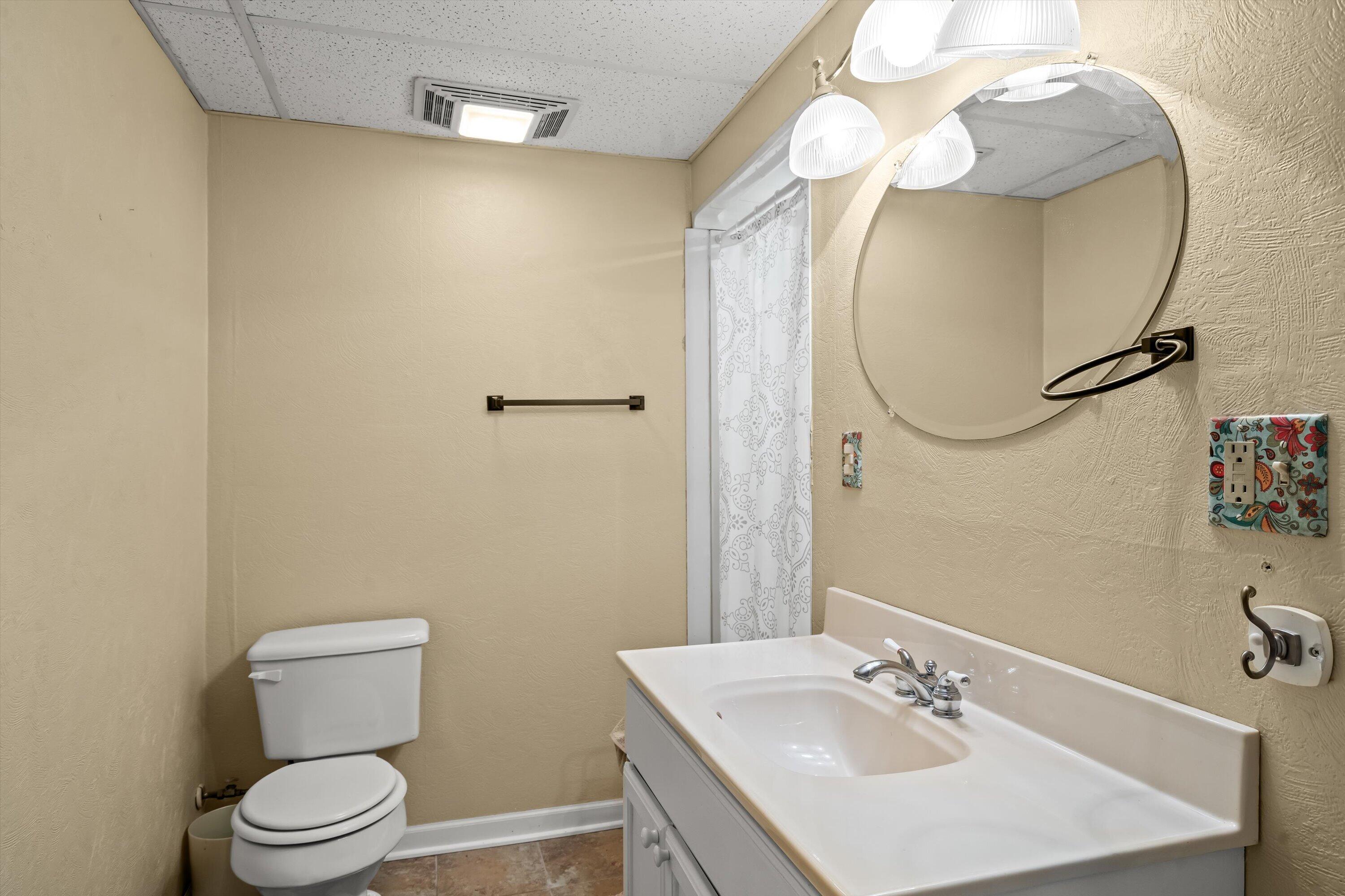 3250 Wood Road Mount Pleasant, WI 53406 - Photo 54 of 61 Bathroom