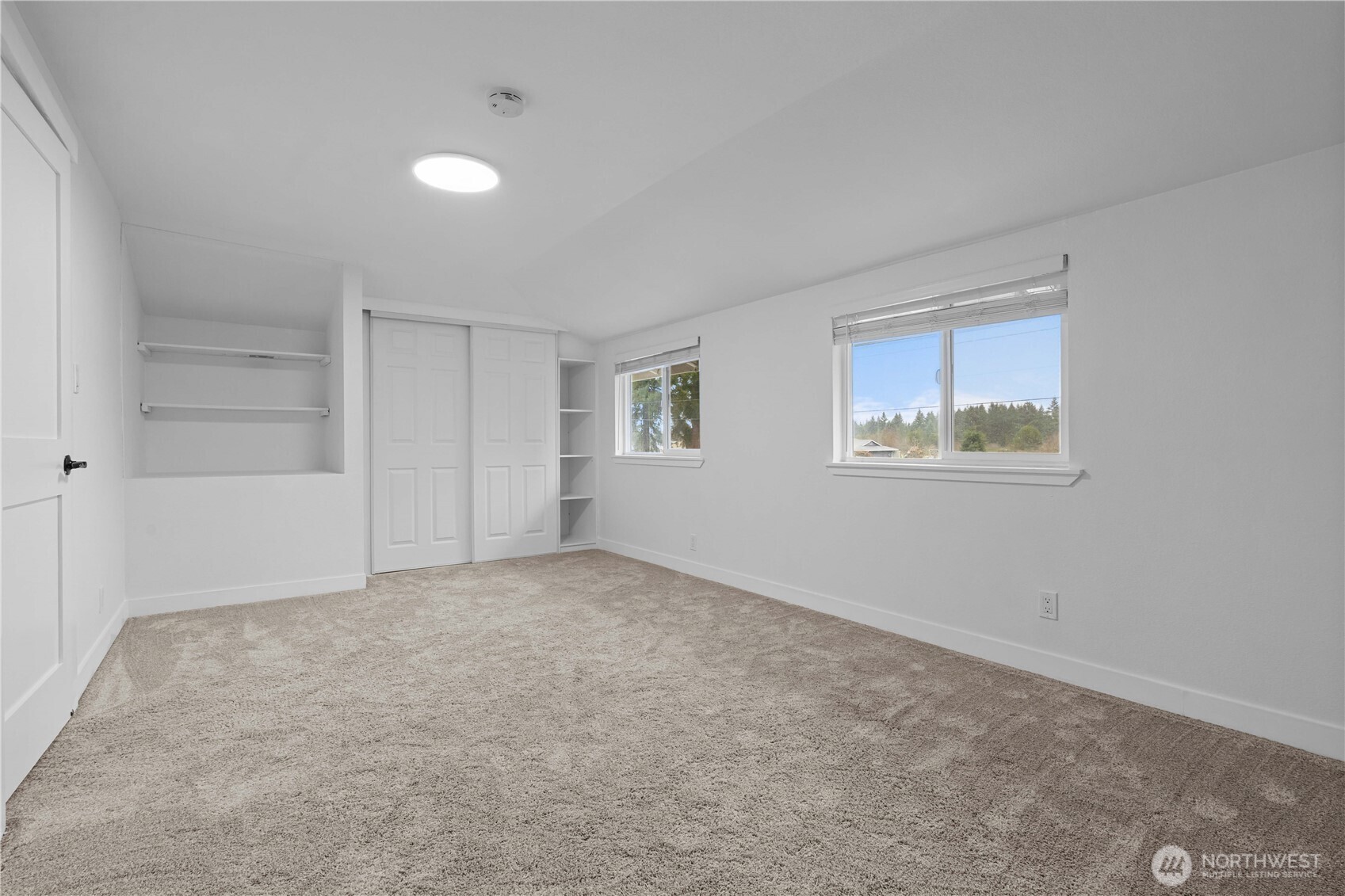 9419 Bridge Road Southeast Yelm, WA 98597 - Photo 17 of 34