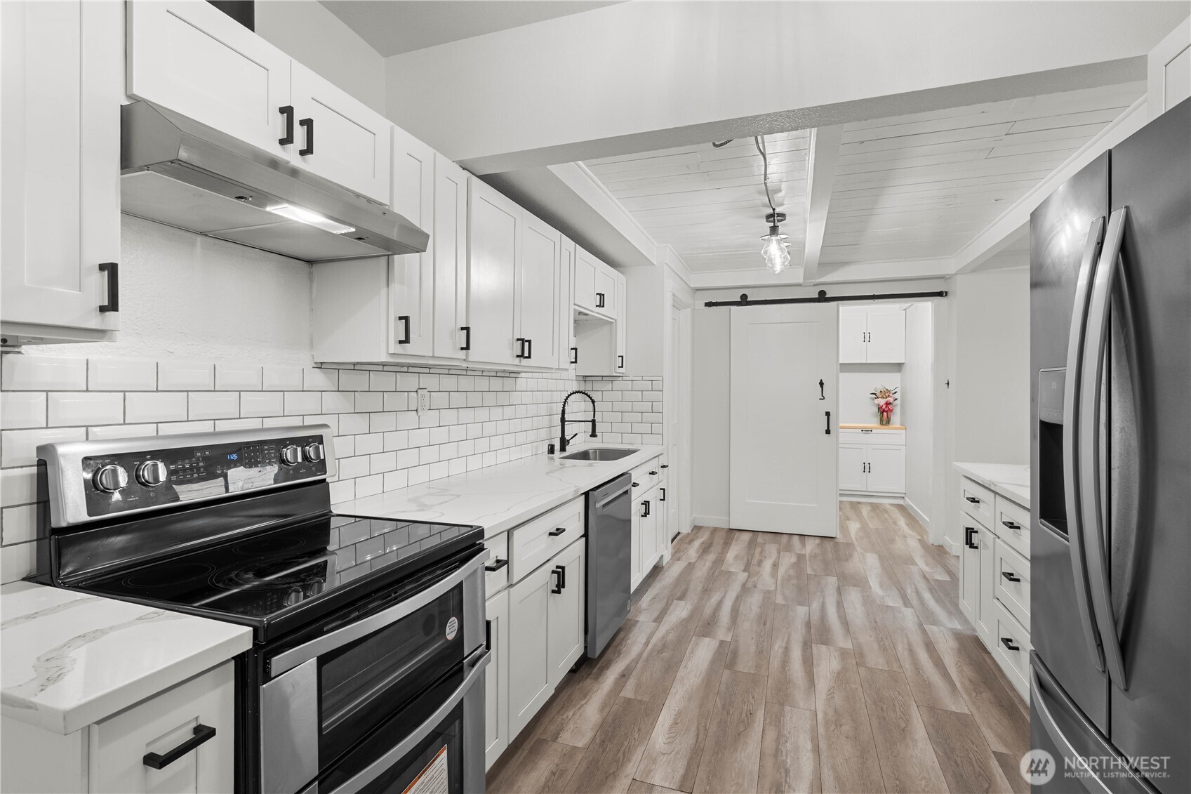 9419 Bridge Road Southeast Yelm, WA 98597 - Photo 10 of 34