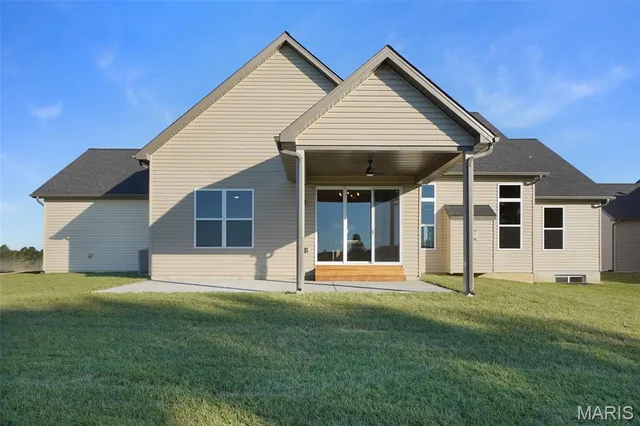 $674,900 | 110 River Grv Court, O'Fallon, MO 63366