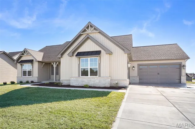 $674,900 | 110 River Grv Court, O'Fallon, MO 63366