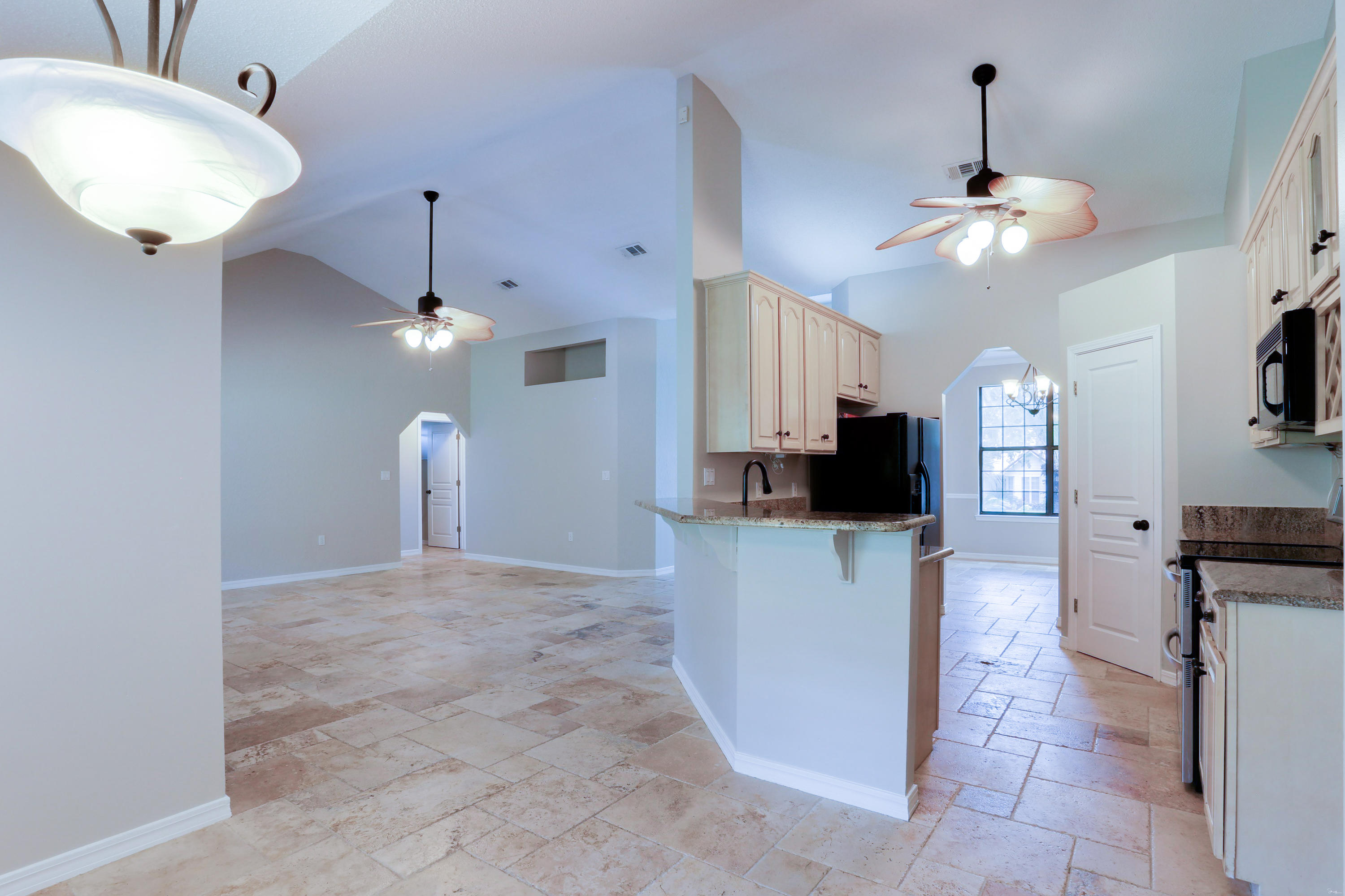 2803 Hogan Lane Crestview, FL 32539 - Photo 14 of 42 IMG_3144