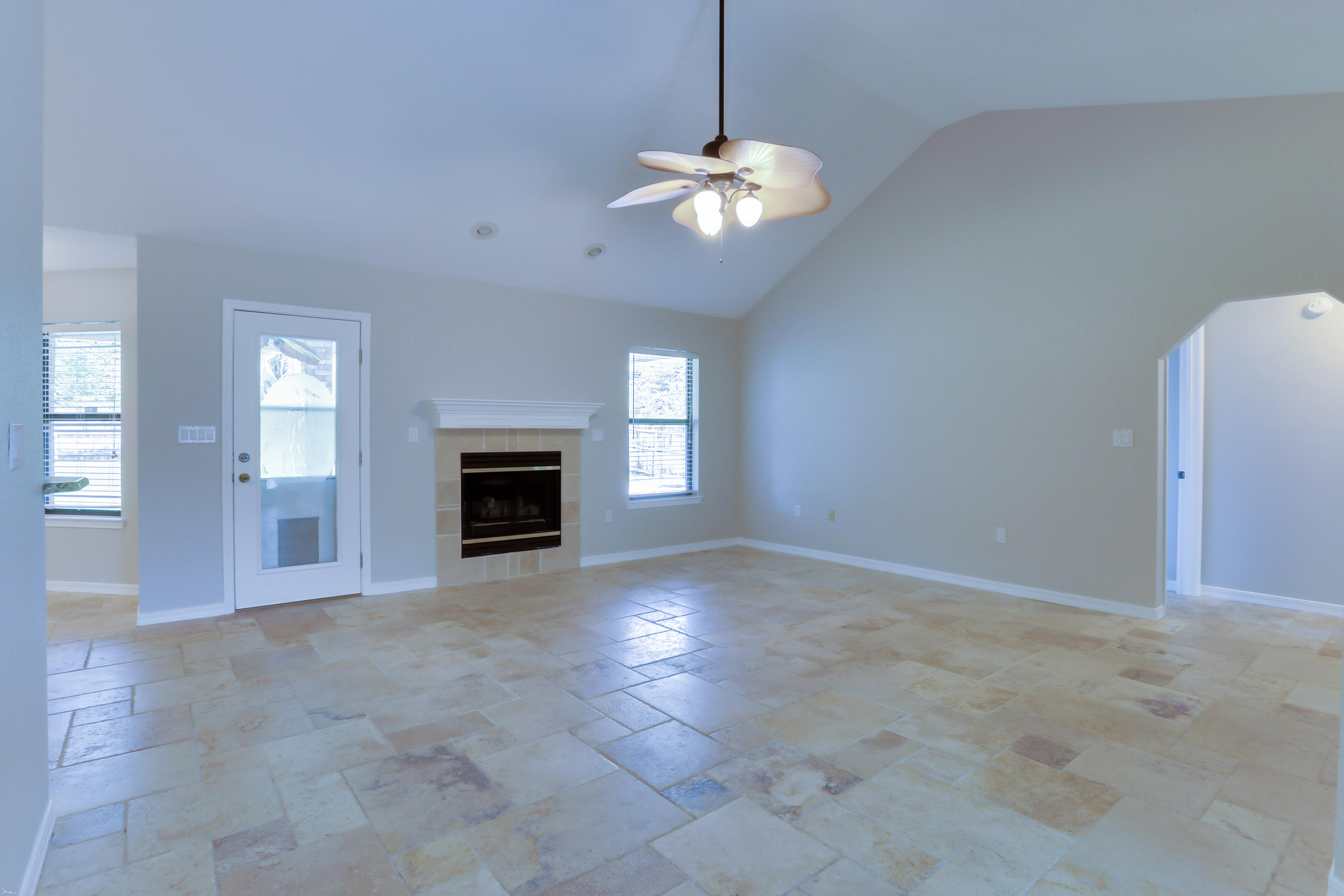 2803 Hogan Lane Crestview, FL 32539 - Photo 17 of 42 IMG_3147