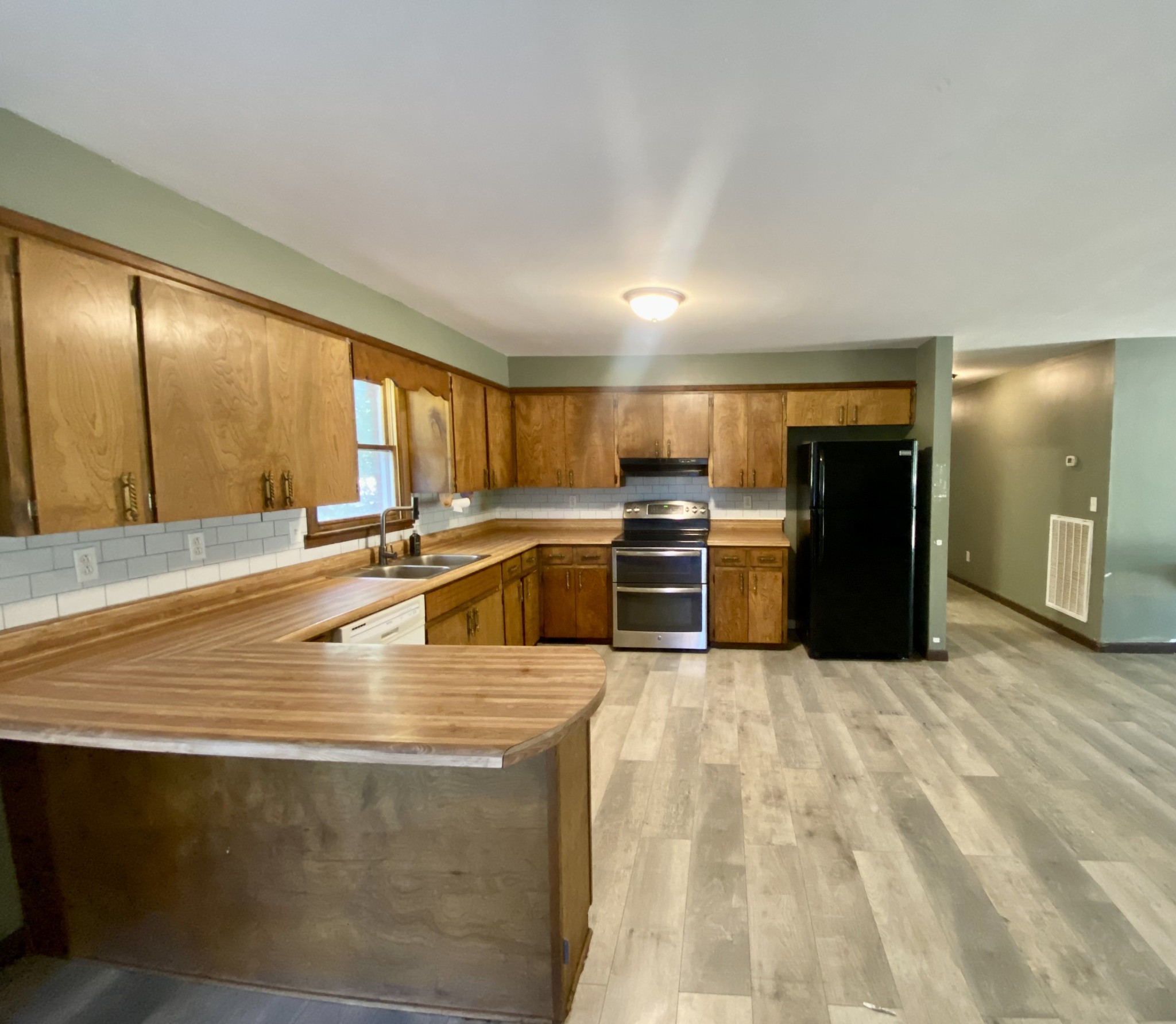 611 Thacker Road Manchester, TN 37355 - Photo 7 of 24 Gallery Image 7