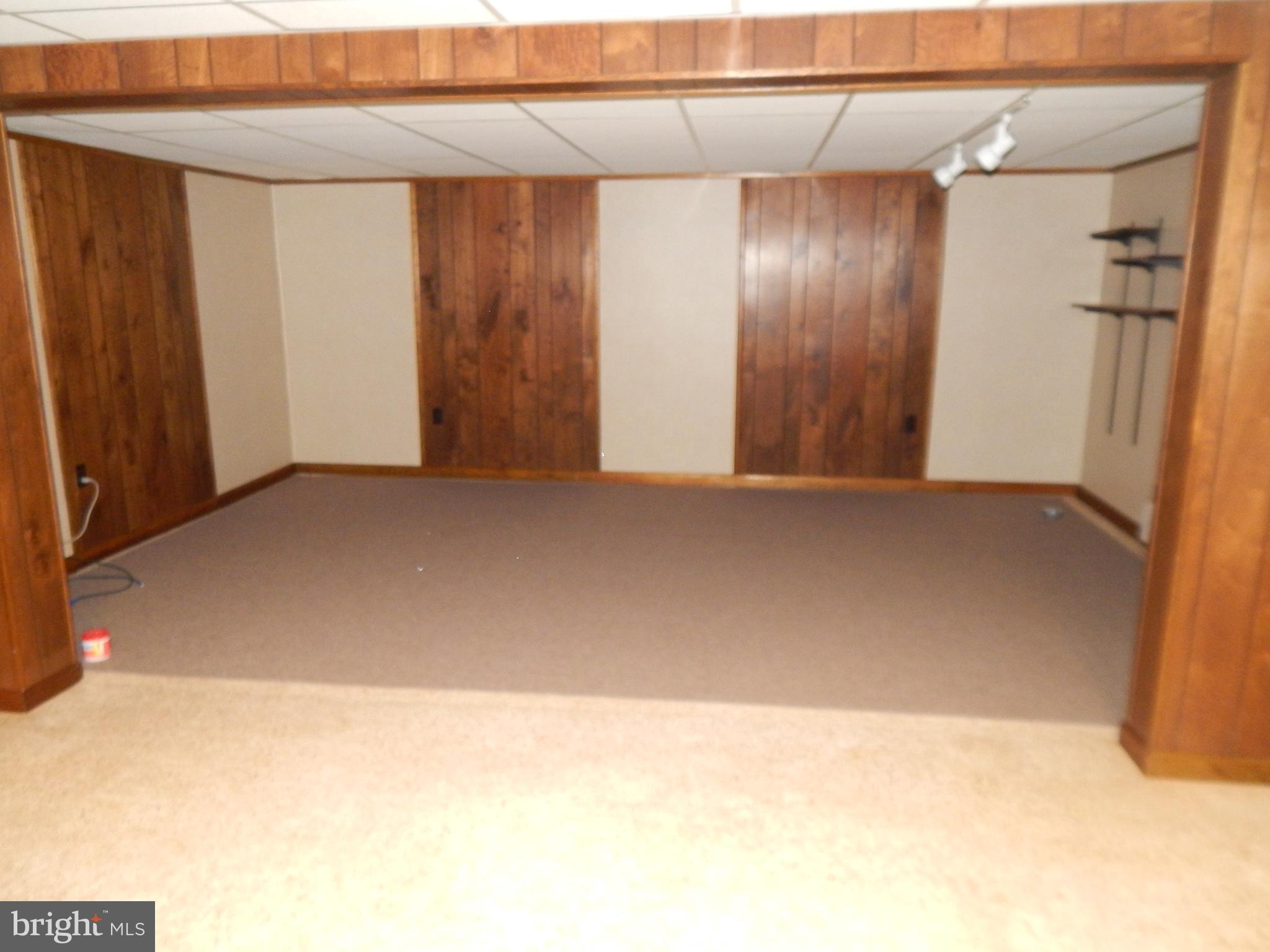 1669 County Line Road Bechtelsville, PA 19505 - Photo 16 of 31 Gallery Image 16