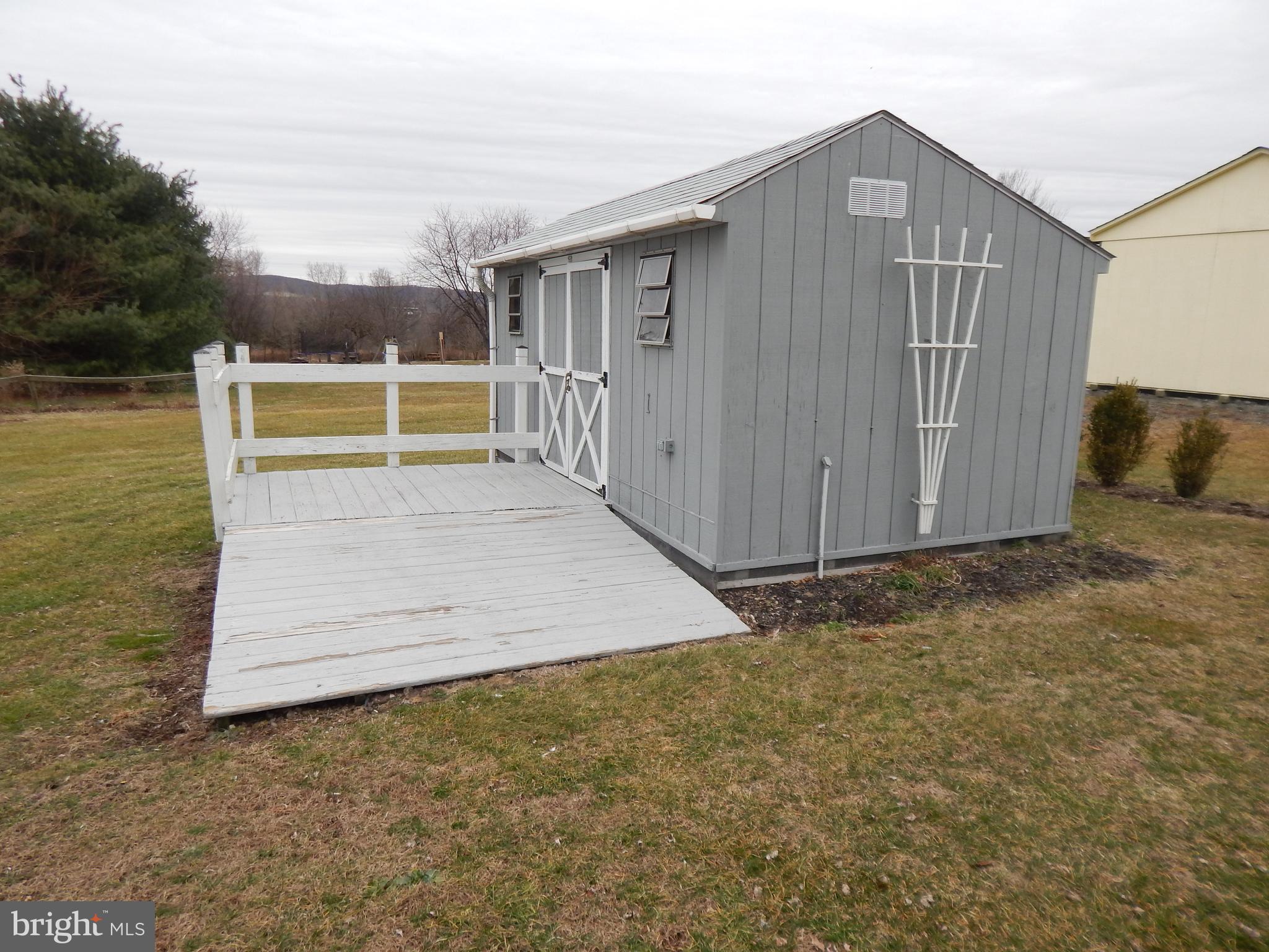 1669 County Line Road Bechtelsville, PA 19505 - Photo 29 of 31 Gallery Image 29