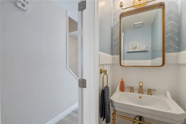 $375,000 | 5503 Rockhampton Path, Clay, NY 13041