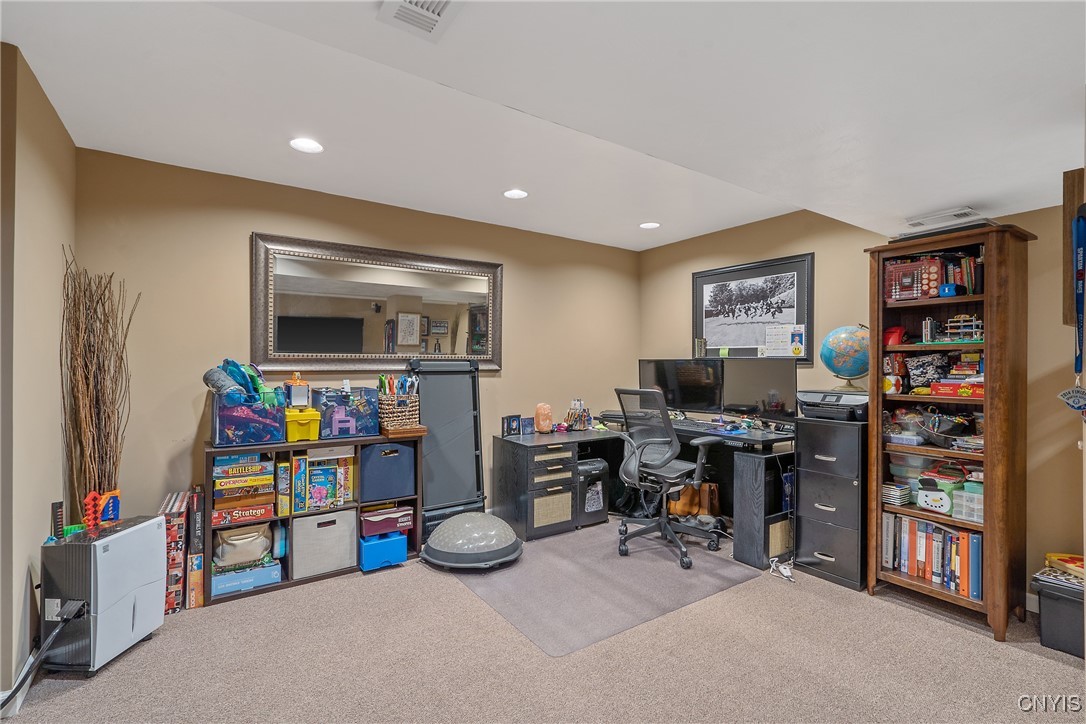 5503 Rockhampton Path Clay, NY 13041 - Photo 23 of 47