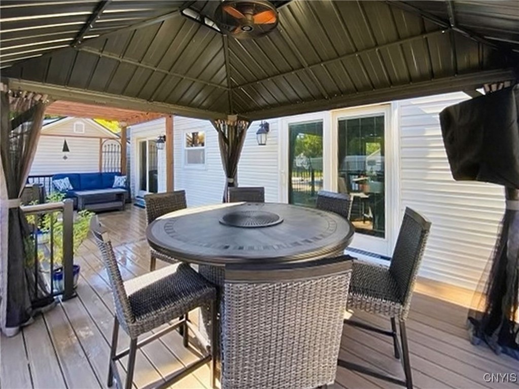 5503 Rockhampton Path Clay, NY 13041 - Photo 33 of 47