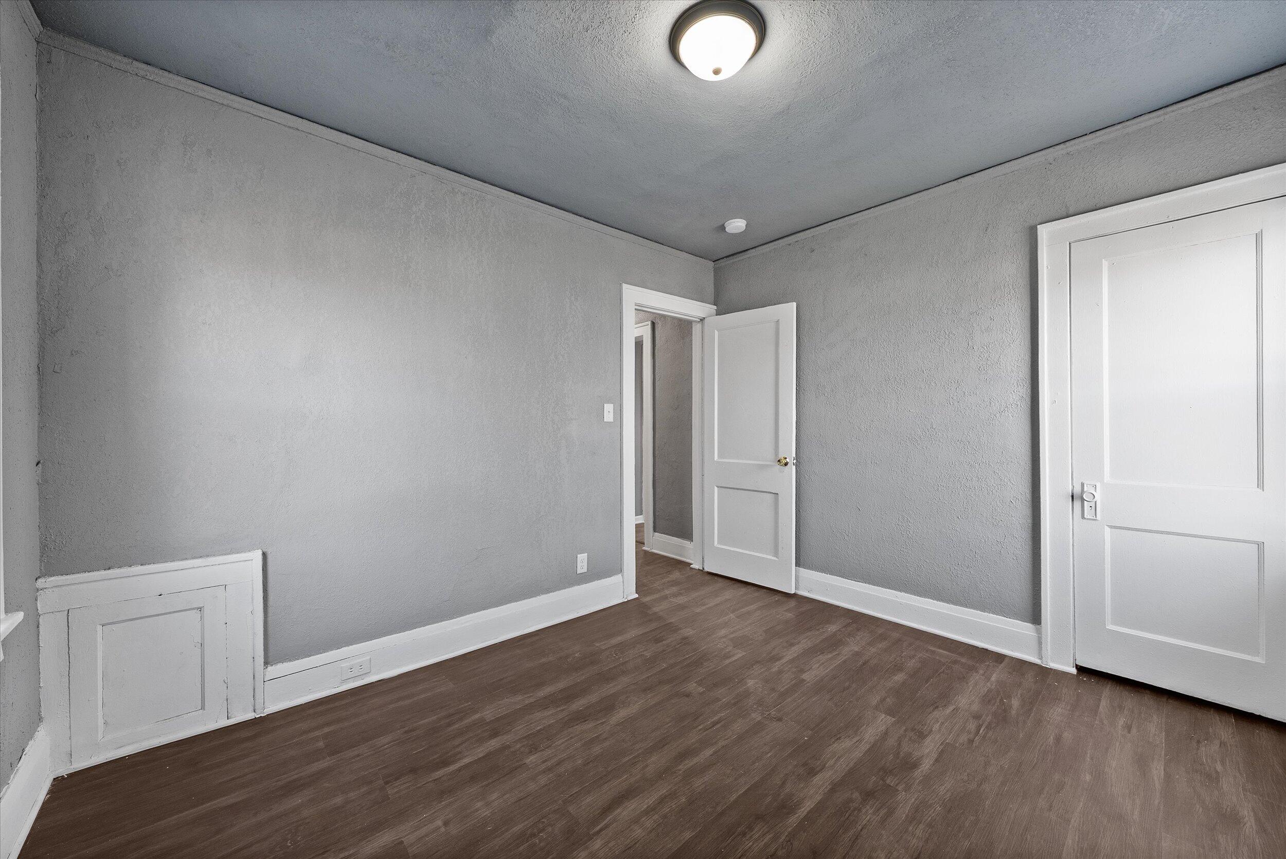 3905 North 13th Street, Unit 3907 Milwaukee, WI 53206 - Photo 11 of 44 11-Lower Bedroom