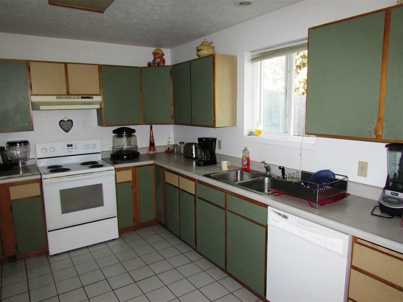 318 North Pierce Road, Unit 320 PIERCE RD Spokane Valley, WA 99206 - Photo 6 of 11 Gallery Image 6