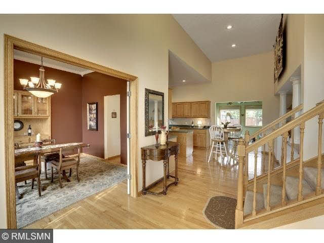 7329 Whitehall Road Shakopee, MN 55379 - Photo 3 of 18 Gallery Image 3