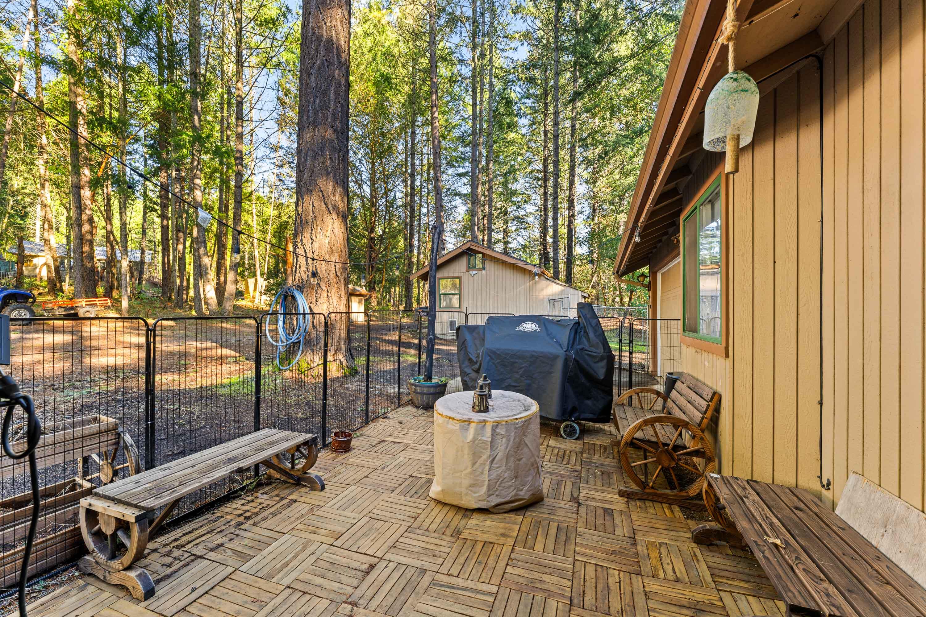 1492 Crooks Creek Road Selma, OR 97538 - Photo 25 of 38 EXT (1 of 16)