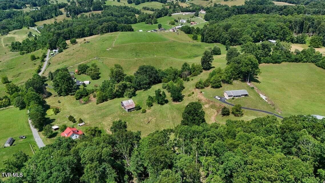 901 Ball Field Road Gate City, VA 24251 - Photo 20 of 34 20260625204813460417000000-o