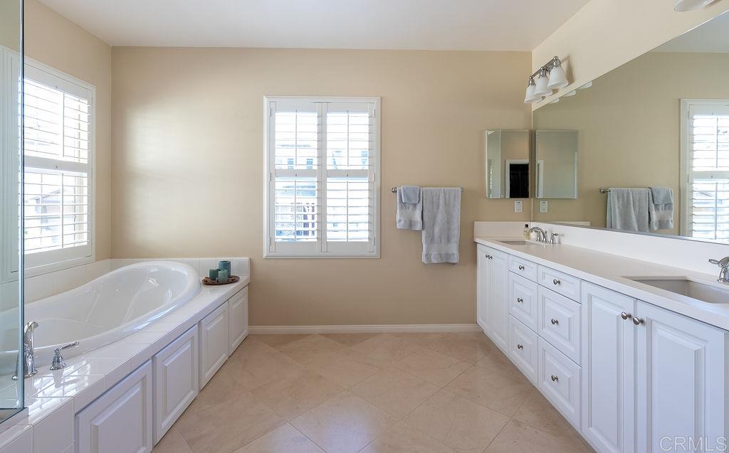15657 Tanner Ridge Road San Diego, CA 92127 - Photo 14 of 25 Gallery Image 14