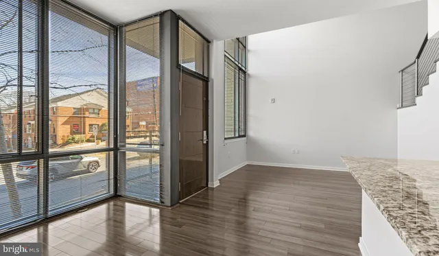 $2,957 | 8300 Wisconsin Avenue, Unit 1B1936, Bethesda, MD 20814