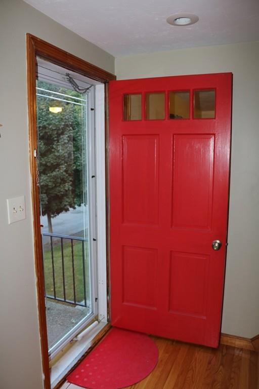 10 Rockrimmon Road Worcester, MA 01602 - Photo 2 of 37 Gallery Image 2