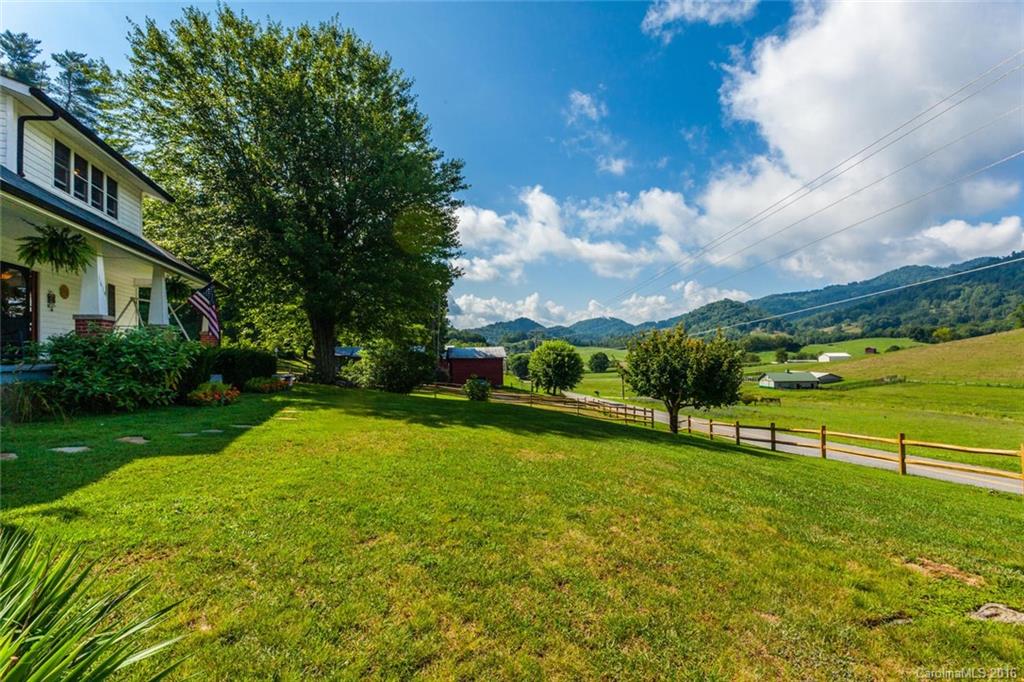1614 Iron Duff Road Waynesville, NC 28785 - Photo 5 of 23