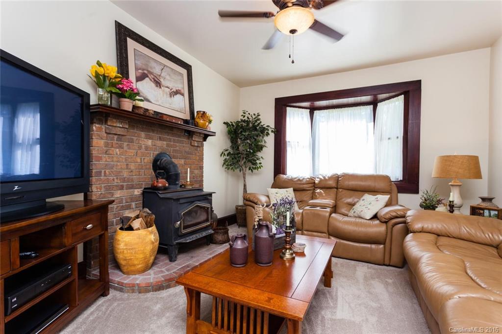 1614 Iron Duff Road Waynesville, NC 28785 - Photo 6 of 23