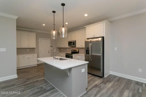 $459,900 | 525 North Sycamore Street, Aberdeen, NC 28315