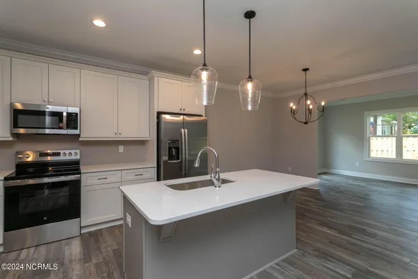 $459,900 | 525 North Sycamore Street, Aberdeen, NC 28315